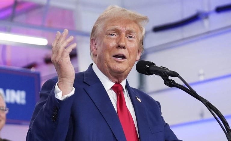 Presentan una nueva acusación simplificada contra Trump por el caso del 6 de enero