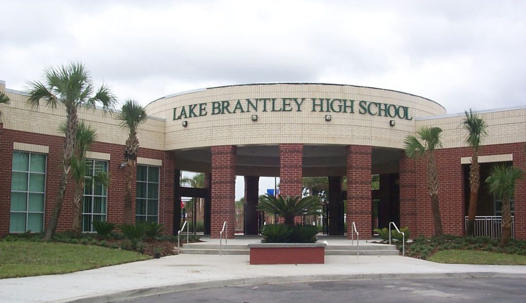 “Código amarillo” en Lake Brantley High School por arma de fuego