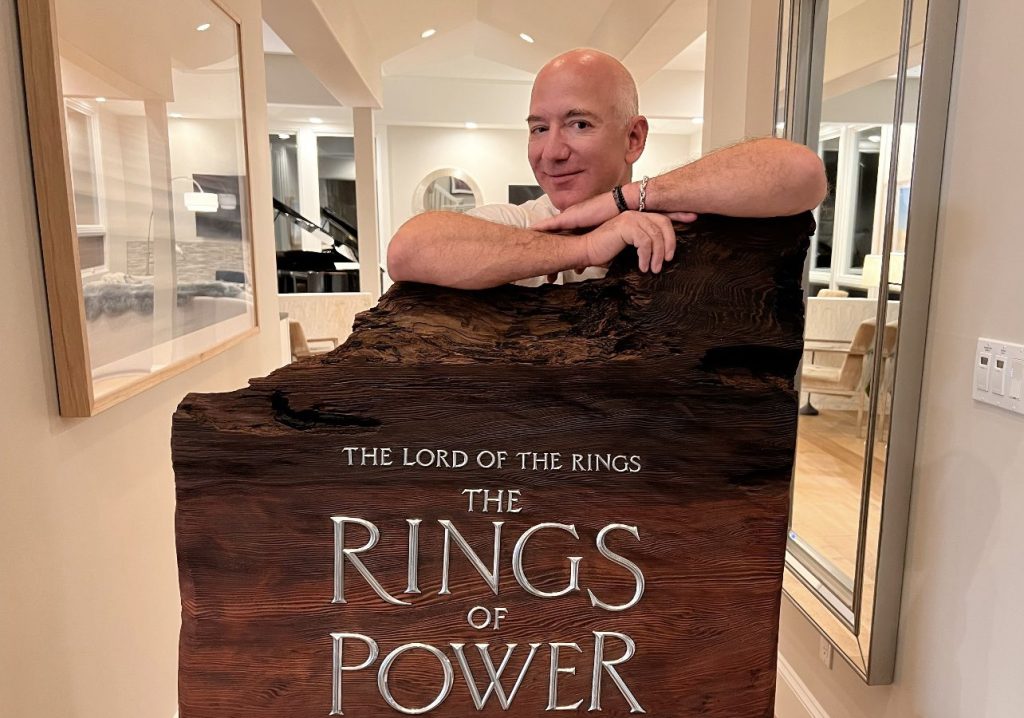 Hay demasiado en juego Jeff Bezos defiende su decisión de impedir que The Washington Post apoyara a Kamala Harris