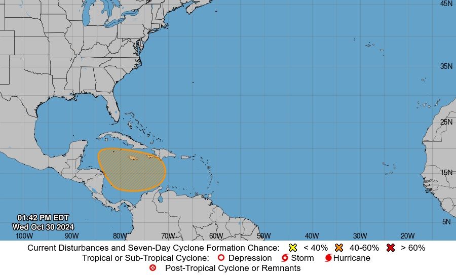 NHC monitorea zona de posible formación en el Caribe