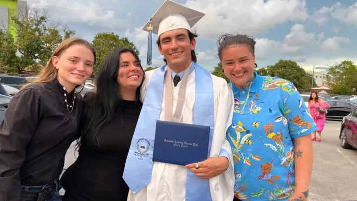 Cabeza encontrada en Key Biscayne pertenecía a joven de 19 años desaparecido en una corriente de resaca