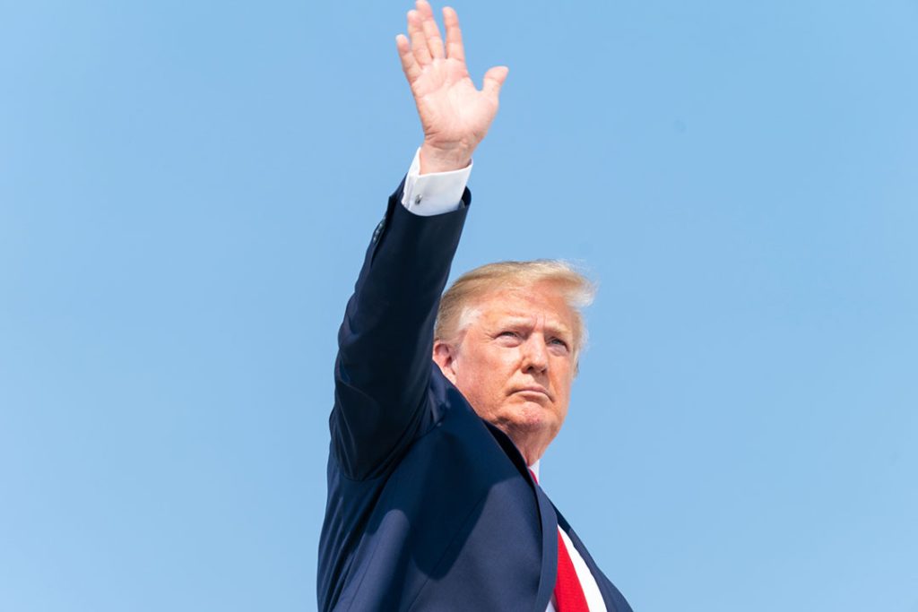 Trump pide eliminar el "ridículo" techo de la deuda