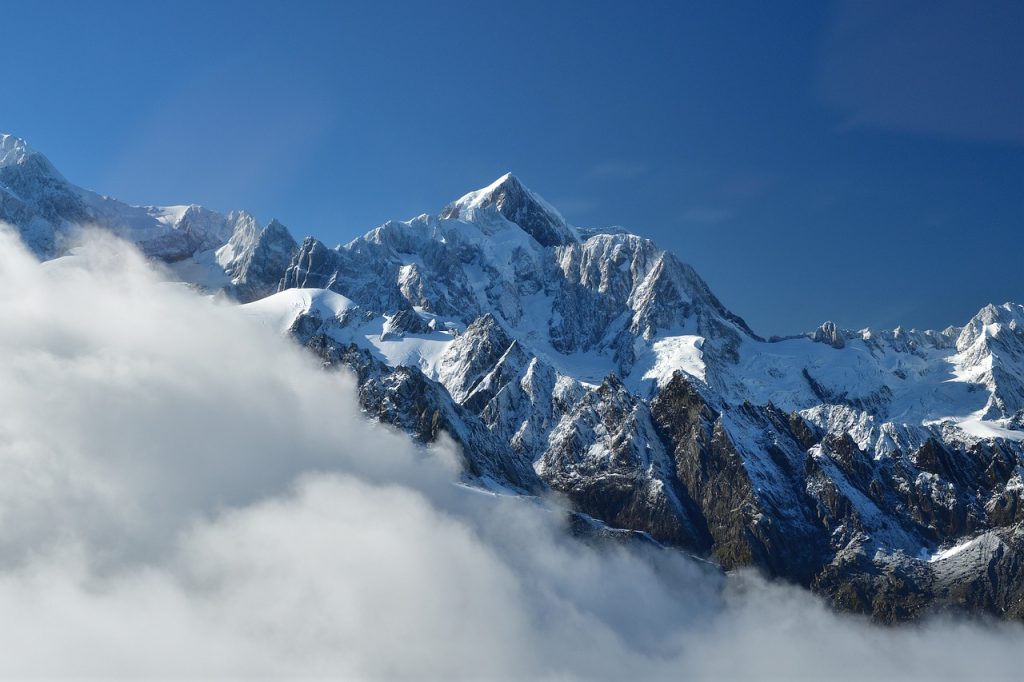 Dan por muertos a los alpinistas de EEUU y Canadá desaparecidos en el monte Cook, la montaña más alta de Nueva Zelanda