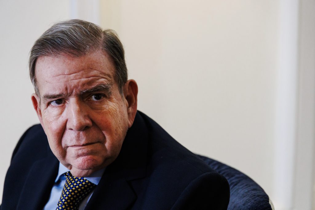 España concede asilo al opositor venezolano Edmundo González