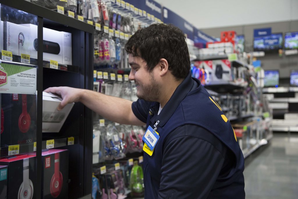 Empleos vacantes en EEUU suben hasta los 7,744 millones en octubre