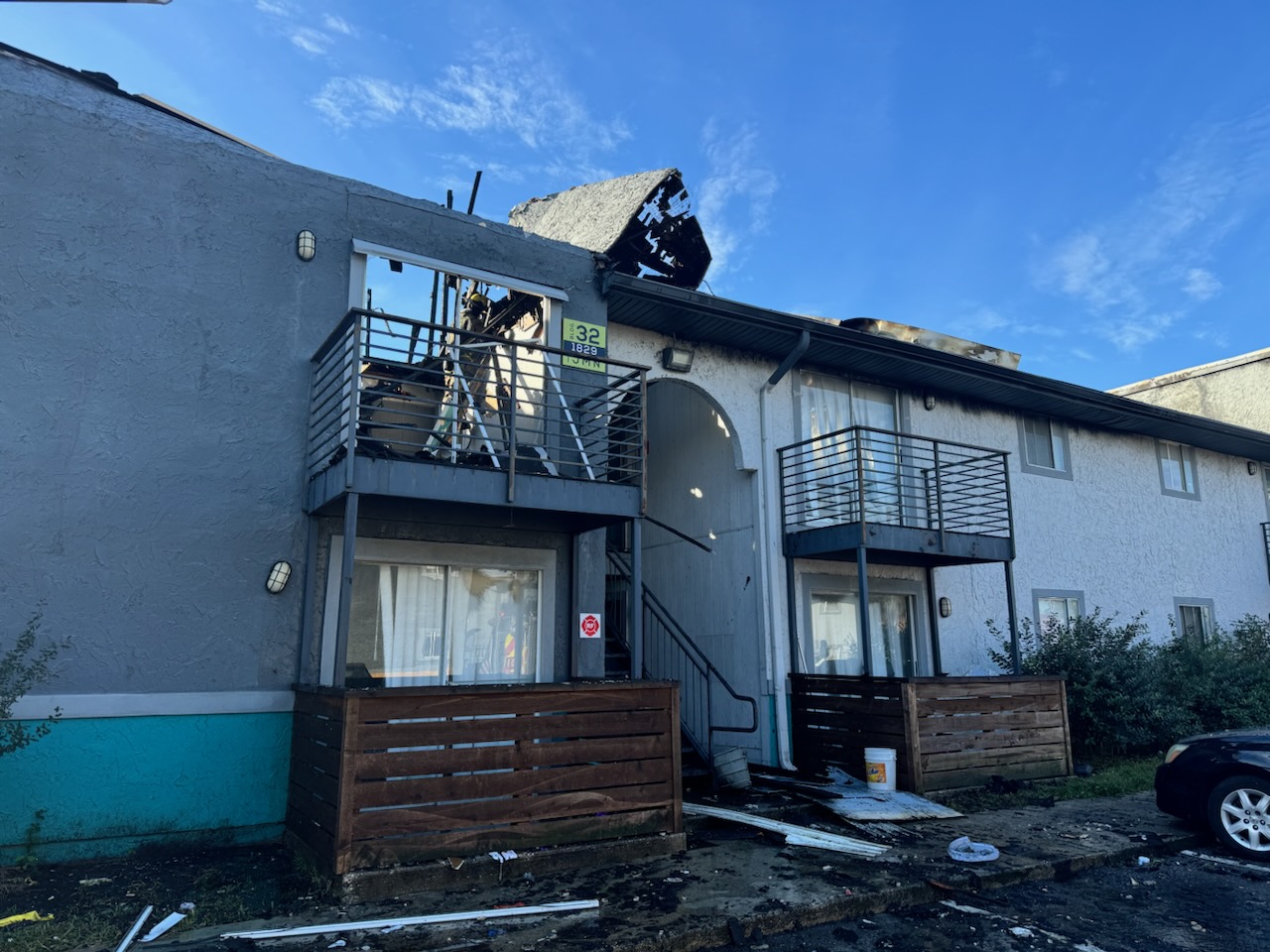 Incendio consume un apartamento en complejo del condado de Orange