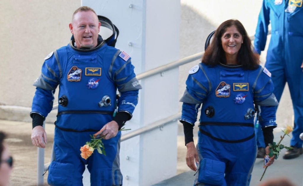 NASA vuelve a retrasar el retorno de los dos astronautas varados en el espacio
