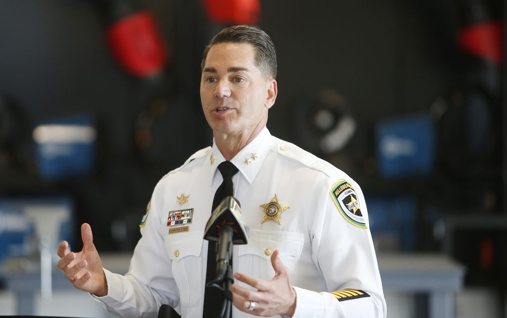 El sheriff de Hillsborough nominado por Trump para dirigir la DEA