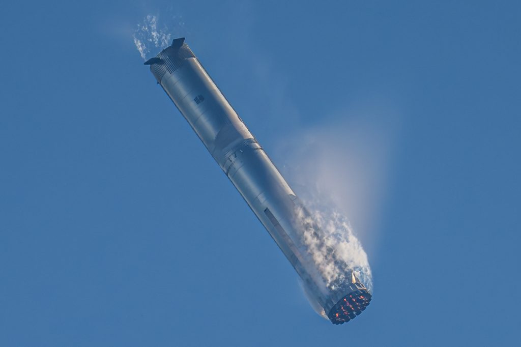 ¡El éxito es incierto, pero el entretenimiento está garantizado!, dijo Musk al estrellarse la Starship en vuelo de prueba