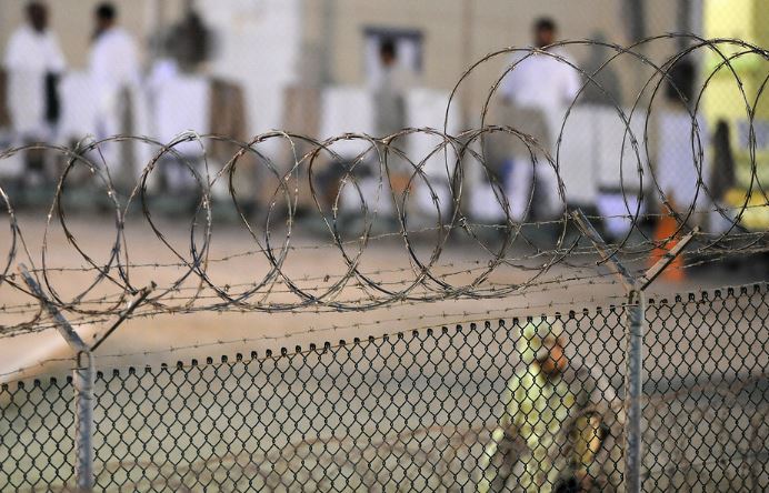 EEUU envió el primer contingente de migrantes a Guantánamo