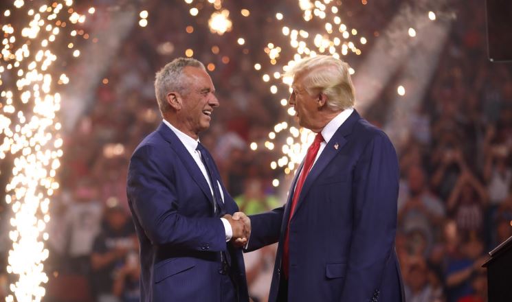 Finalmente Robert F. Kennedy Jr. es confirmado como secretario de Salud