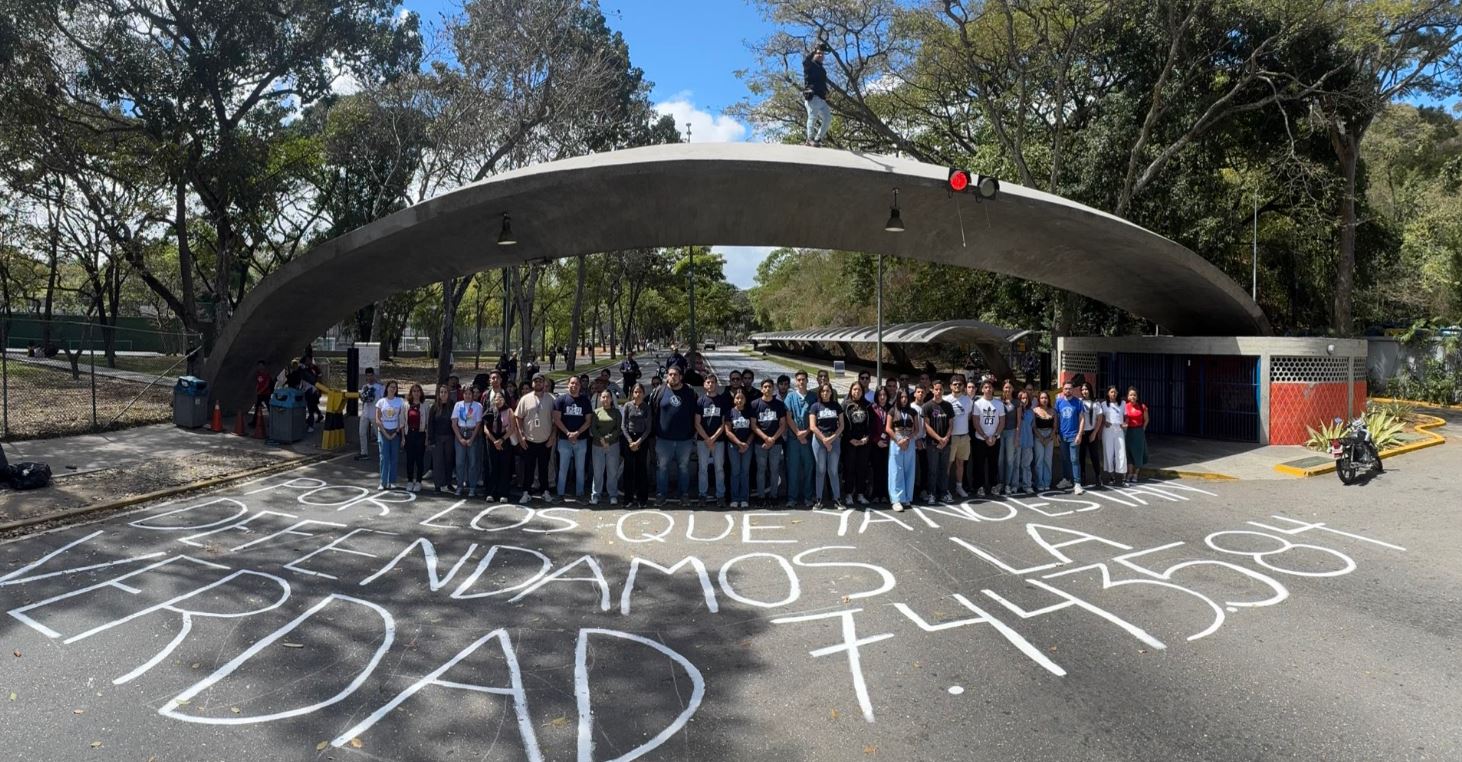 Universidad Central de Venezuela resiste a las arremetidas del régimen en el Día de la Juventud