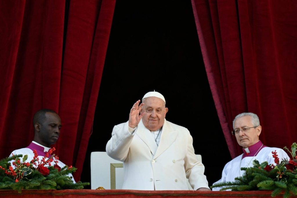 El papa ha dormido y está descansando en el hospital, según el Vaticano