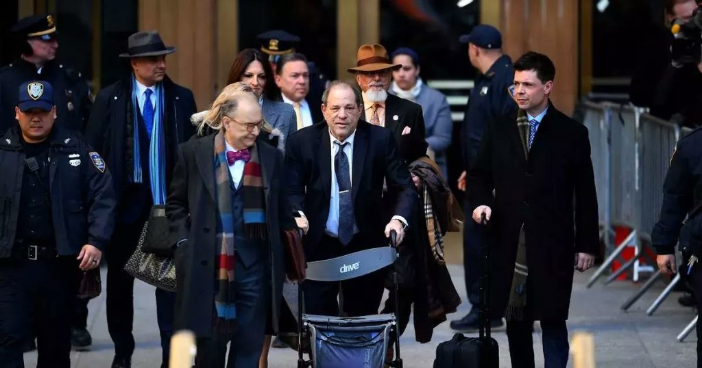 Harvey Weinstein demanda a su hermano y a otros ejecutivos de cine