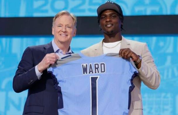 Cam Ward es elegido por Tennessee Titans y lidera el draft de la NFL