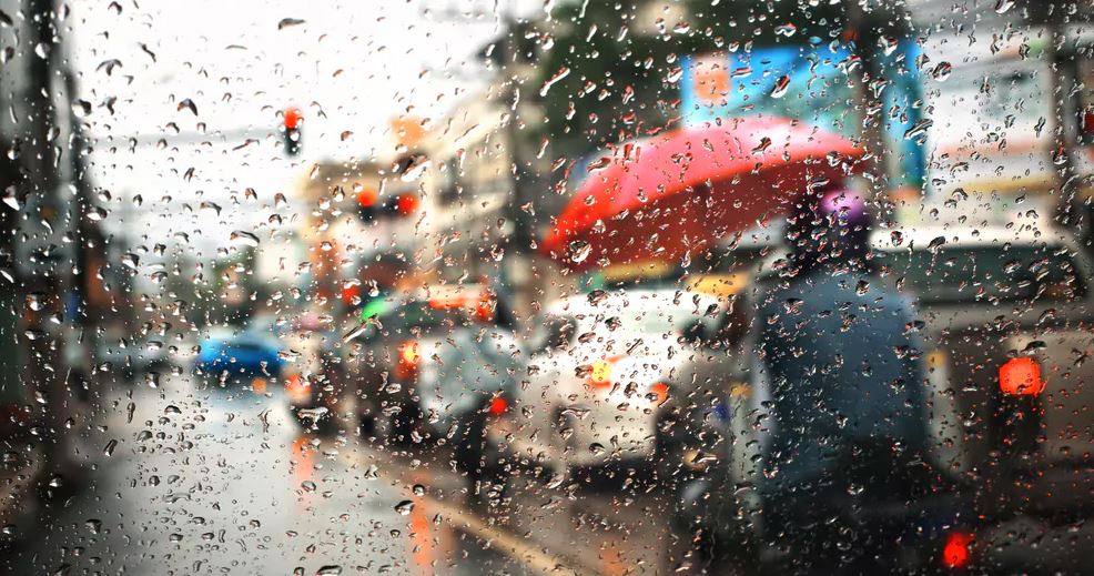 Vientos dañinos y posibles inundaciones se esperan para la tarde de este jueves en Florida Central