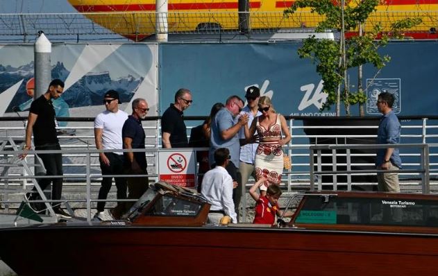 Ivanka Trump y su esposo llegan a Venecia para asistir a la boda