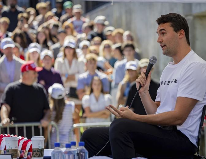 Estados Unidos conmocionado por el asesinato de Charlie Kirk