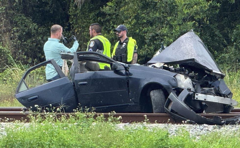 Video muestra el momento en el que un tren de Brightline embiste a un auto en Rockledge